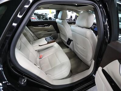 2015 Cadillac XTS Luxury AWD   - Photo 20 - Addison, IL 60101