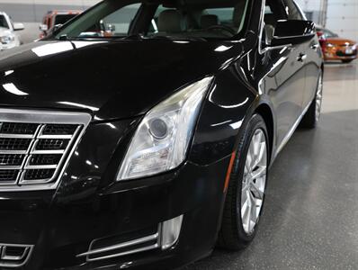 2015 Cadillac XTS Luxury AWD   - Photo 5 - Addison, IL 60101