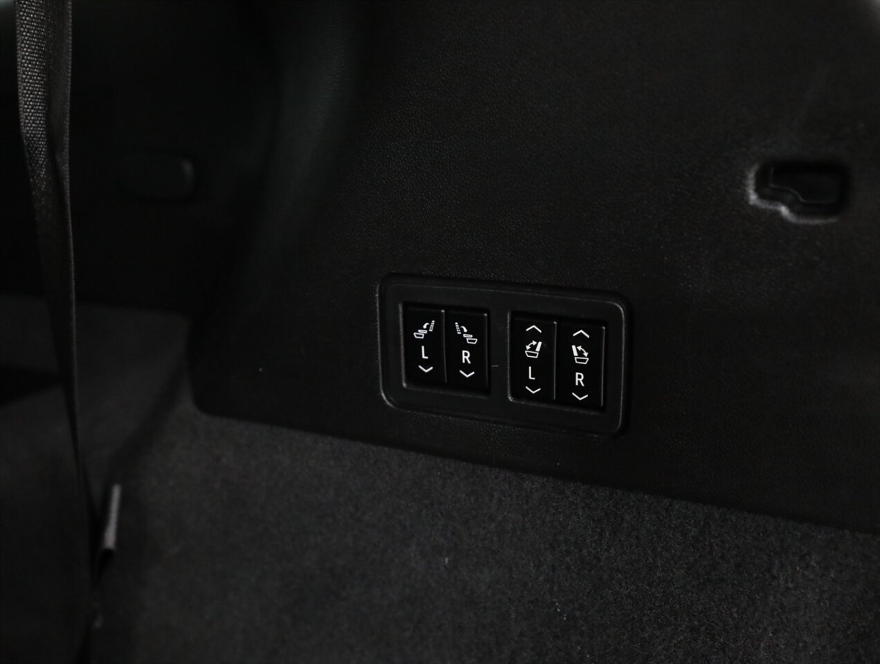 2020 Cadillac XT6 Sport AWD   - Photo 25 - Addison, IL 60101