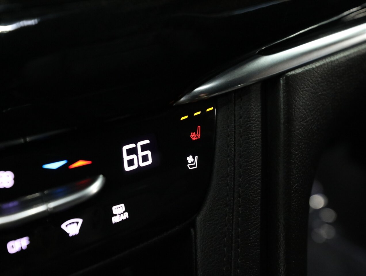 2020 Cadillac XT6 Sport AWD   - Photo 42 - Addison, IL 60101