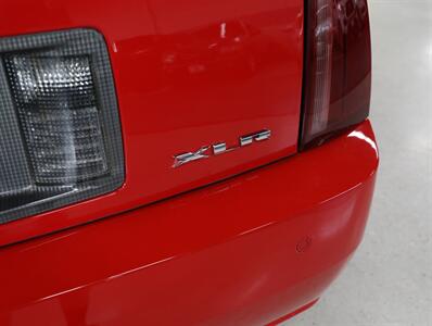 2007 Cadillac XLR Passion Red Limited Editi   - Photo 14 - Addison, IL 60101