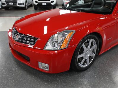 2007 Cadillac XLR Passion Red Limited Editi   - Photo 4 - Addison, IL 60101