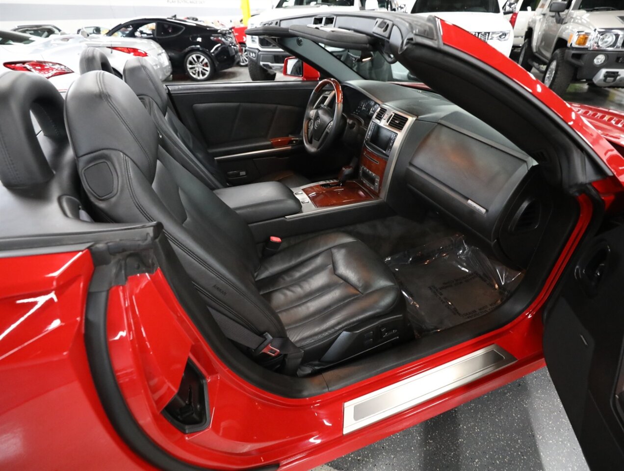 2007 Cadillac XLR Passion Red Limited Editi - Photo 22 - Addison, IL 60101