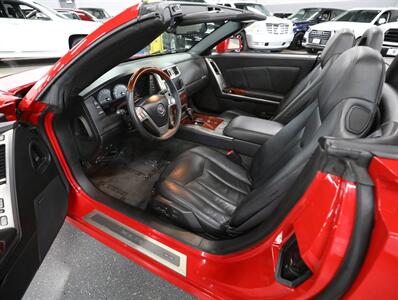 2007 Cadillac XLR Passion Red Limited Editi   - Photo 29 - Addison, IL 60101