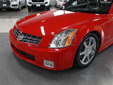 2007 Cadillac XLR Passion Red Limited Editi   - Photo 3 - Addison, IL 60101