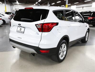 2019 Ford Escape SE AWD   - Photo 8 - Addison, IL 60101