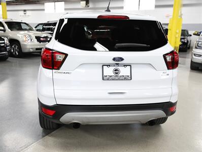 2019 Ford Escape SE AWD   - Photo 9 - Addison, IL 60101