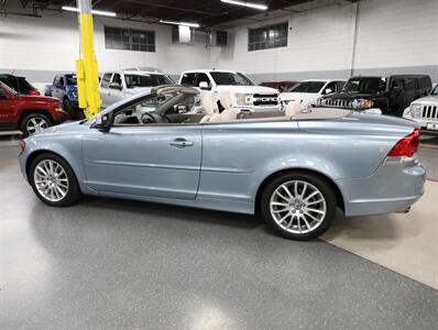 2008 Volvo C70 T5   - Photo 18 - Addison, IL 60101