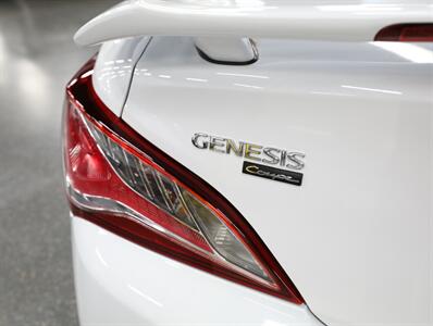 2015 Hyundai Genesis Coupe 3.8 Ultimate   - Photo 11 - Addison, IL 60101