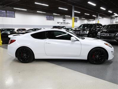 2015 Hyundai Genesis Coupe 3.8 Ultimate   - Photo 8 - Addison, IL 60101