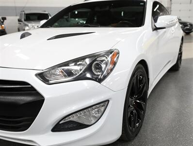 2015 Hyundai Genesis Coupe 3.8 Ultimate   - Photo 5 - Addison, IL 60101