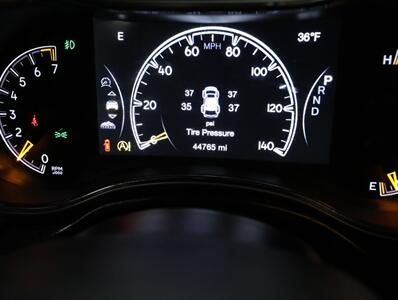 2019 Jeep Grand Cherokee Limited 4X4 - Photo 45 - Addison, IL 60101