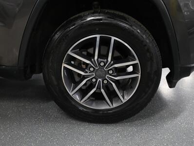 2019 Jeep Grand Cherokee Limited 4X4 - Photo 49 - Addison, IL 60101
