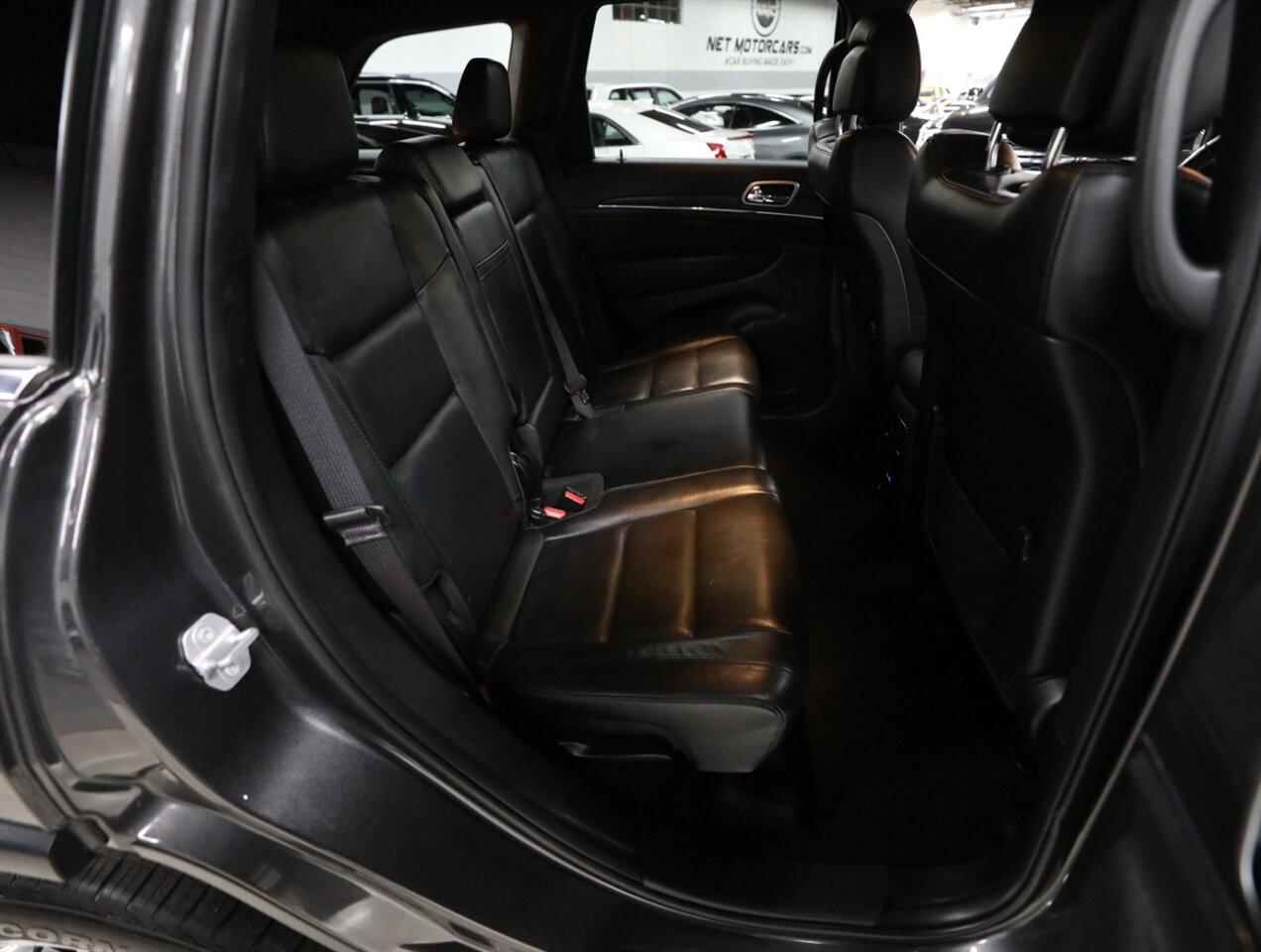 2019 Jeep Grand Cherokee Limited 4X4 - Photo 23 - Addison, IL 60101