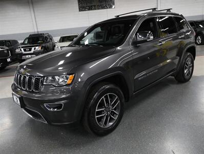 2019 Jeep Grand Cherokee Limited 4X4 - Photo 4 - Addison, IL 60101