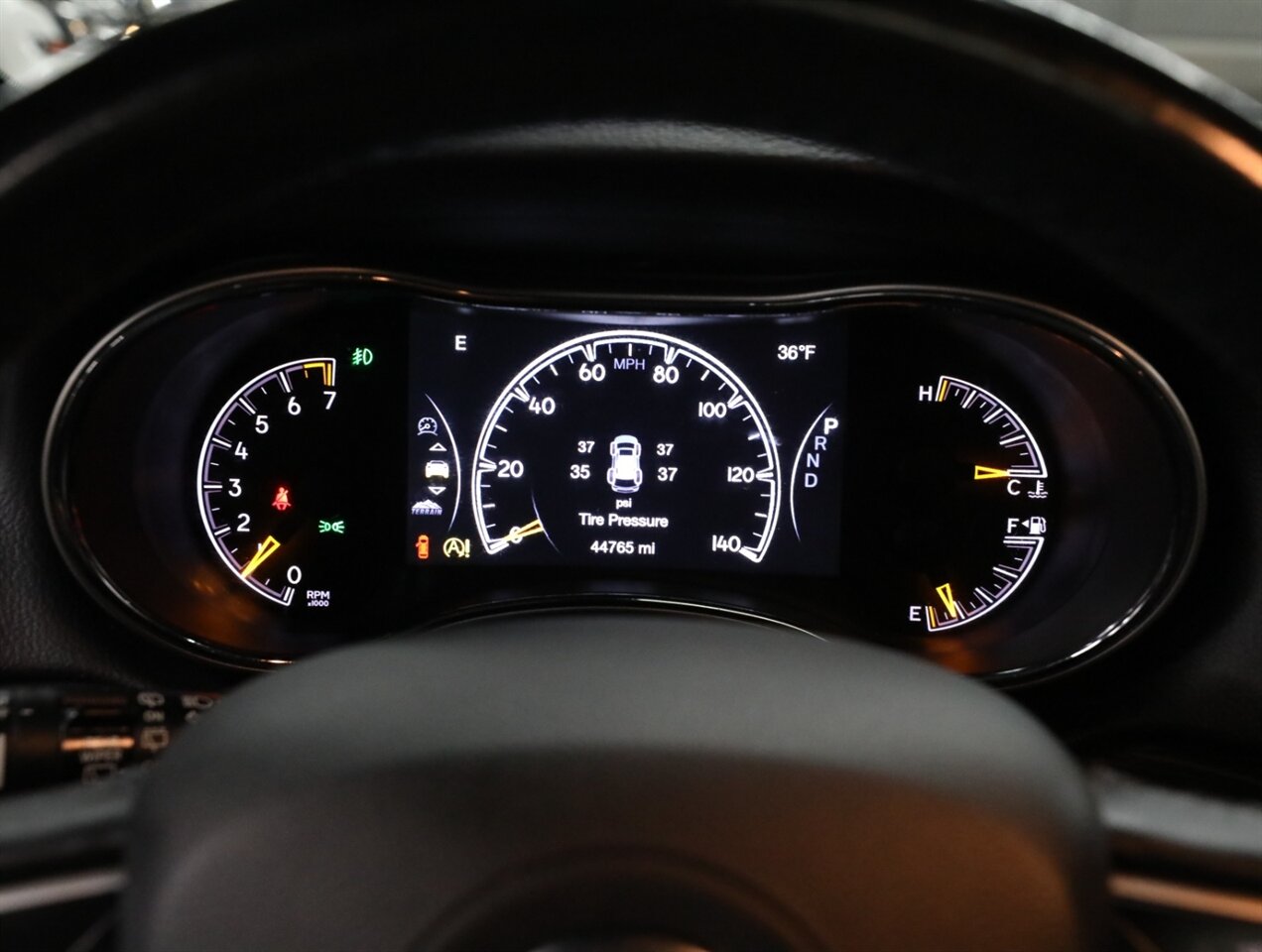 2019 Jeep Grand Cherokee Limited 4X4 - Photo 44 - Addison, IL 60101