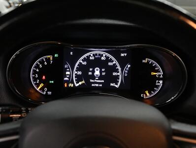 2019 Jeep Grand Cherokee Limited 4X4 - Photo 44 - Addison, IL 60101