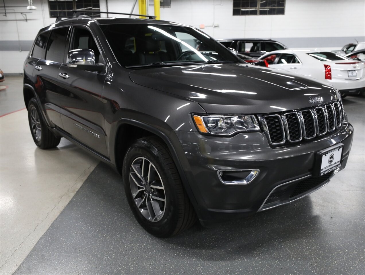 2019 Jeep Grand Cherokee Limited 4X4 - Photo 7 - Addison, IL 60101
