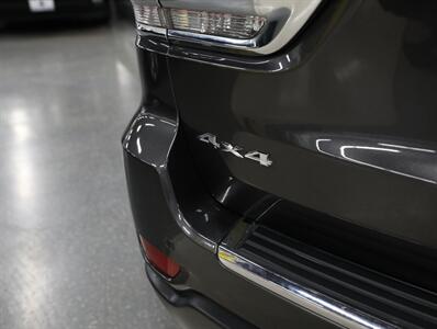 2019 Jeep Grand Cherokee Limited 4X4 - Photo 12 - Addison, IL 60101