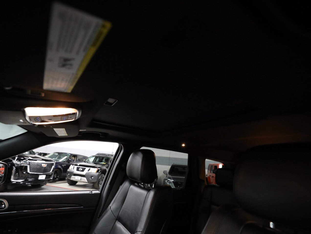 2019 Jeep Grand Cherokee Limited 4X4 - Photo 33 - Addison, IL 60101