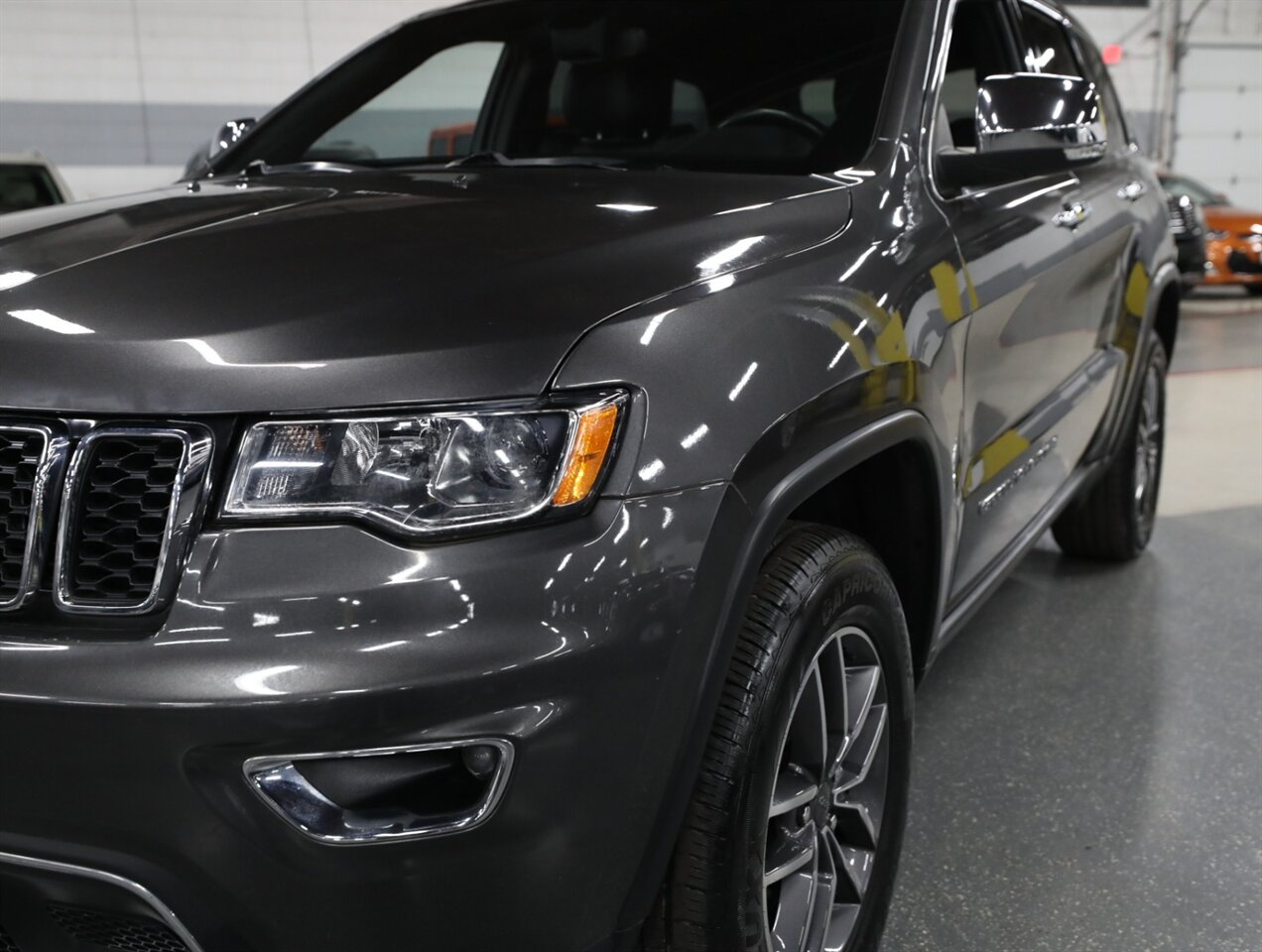 2019 Jeep Grand Cherokee Limited 4X4 - Photo 5 - Addison, IL 60101