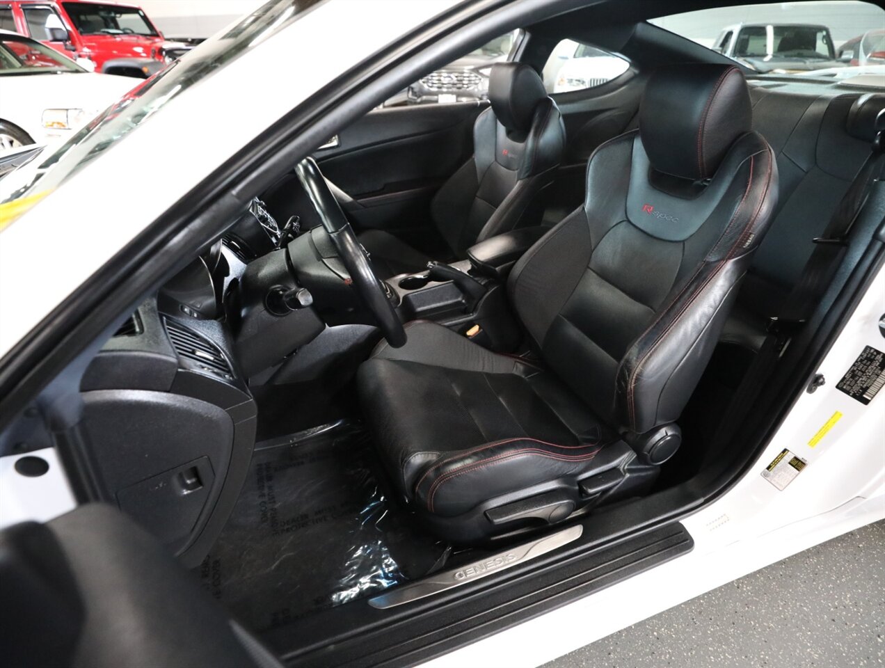 2016 Hyundai Genesis Coupe 3.8 R-Spec - Photo 25 - Addison, IL 60101