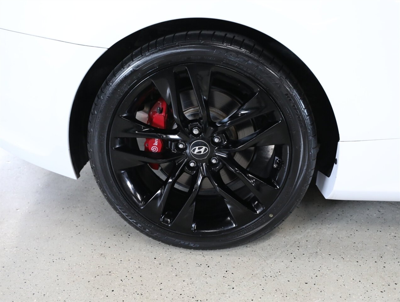 2016 Hyundai Genesis Coupe 3.8 R-Spec - Photo 42 - Addison, IL 60101