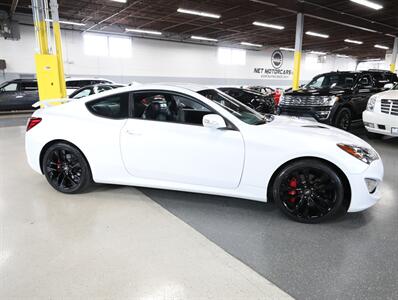 2016 Hyundai Genesis Coupe 3.8 R-Spec   - Photo 8 - Addison, IL 60101