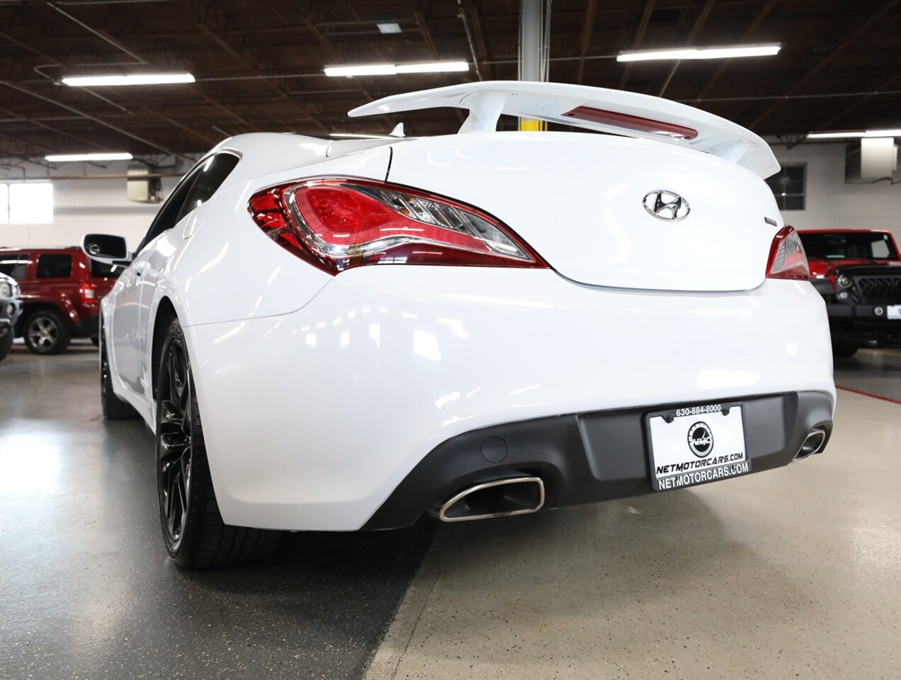 2016 Hyundai Genesis Coupe 3.8 R-Spec - Photo 12 - Addison, IL 60101