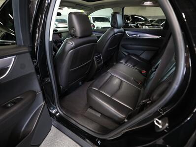 2017 Cadillac XT5 Premium Luxury - Photo 26 - Addison, IL 60101