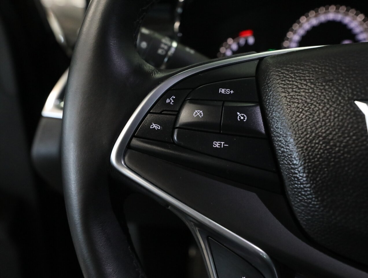 2017 Cadillac XT5 Premium Luxury - Photo 41 - Addison, IL 60101