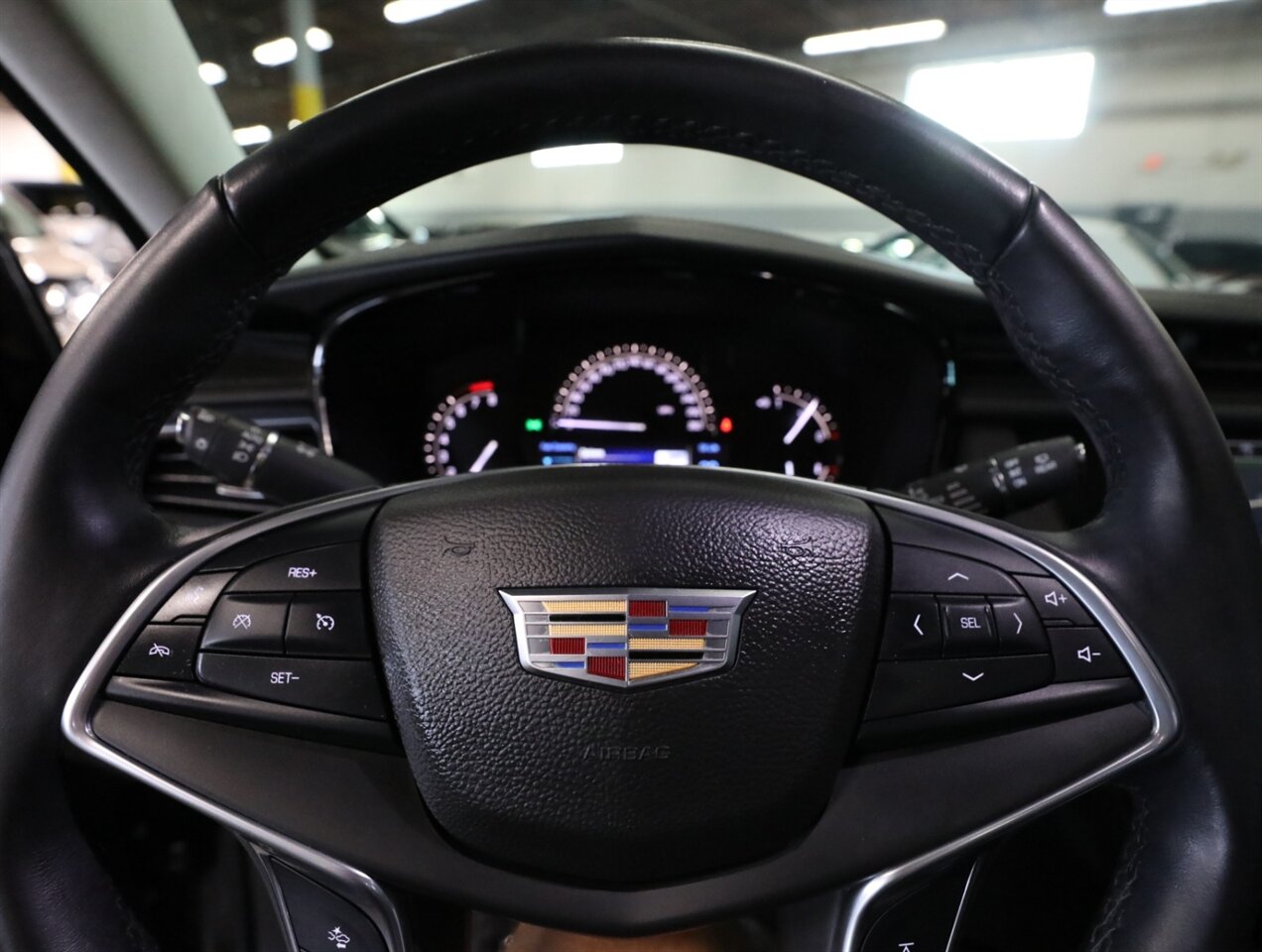 2017 Cadillac XT5 Premium Luxury - Photo 42 - Addison, IL 60101
