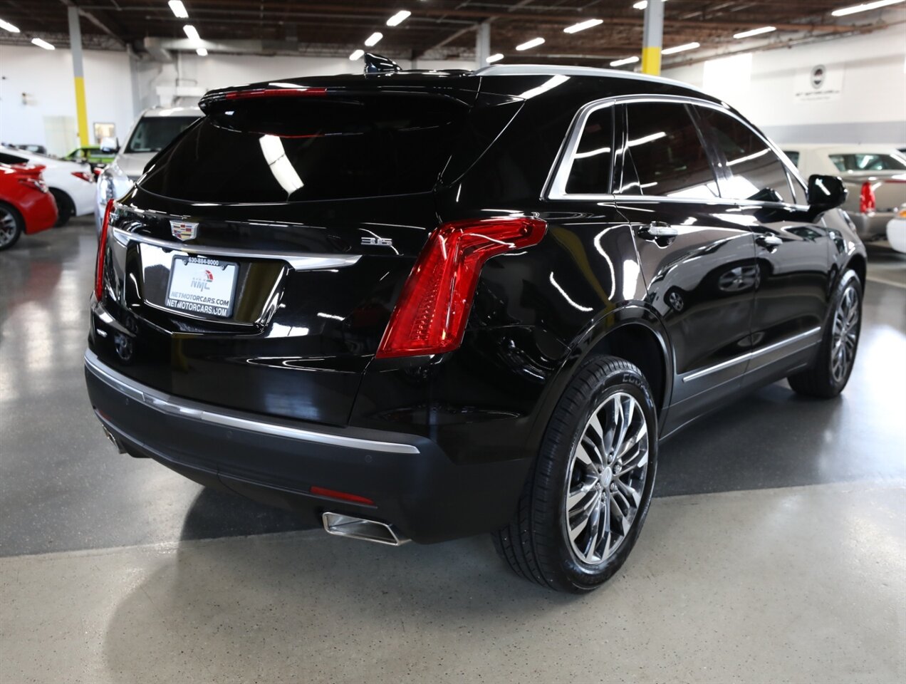 2017 Cadillac XT5 Premium Luxury - Photo 9 - Addison, IL 60101