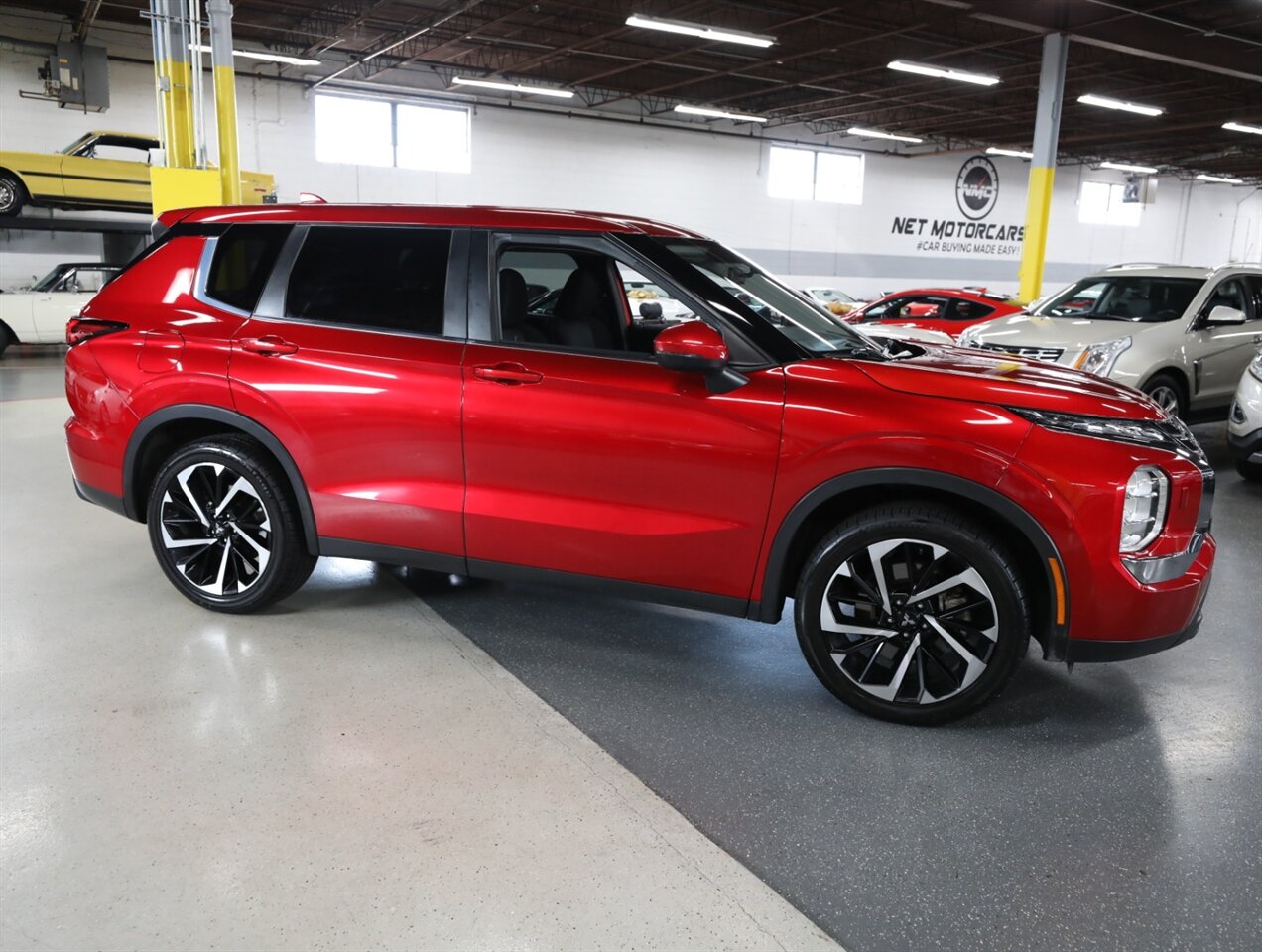 2022 Mitsubishi Outlander ES 2.5 S-AWC - Photo 8 - Addison, IL 60101