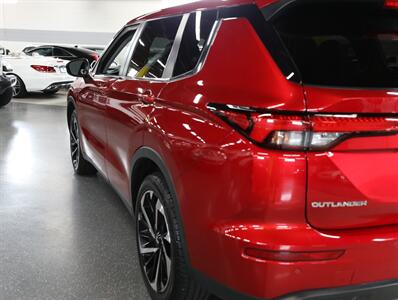 2022 Mitsubishi Outlander ES 2.5 S-AWC - Photo 13 - Addison, IL 60101