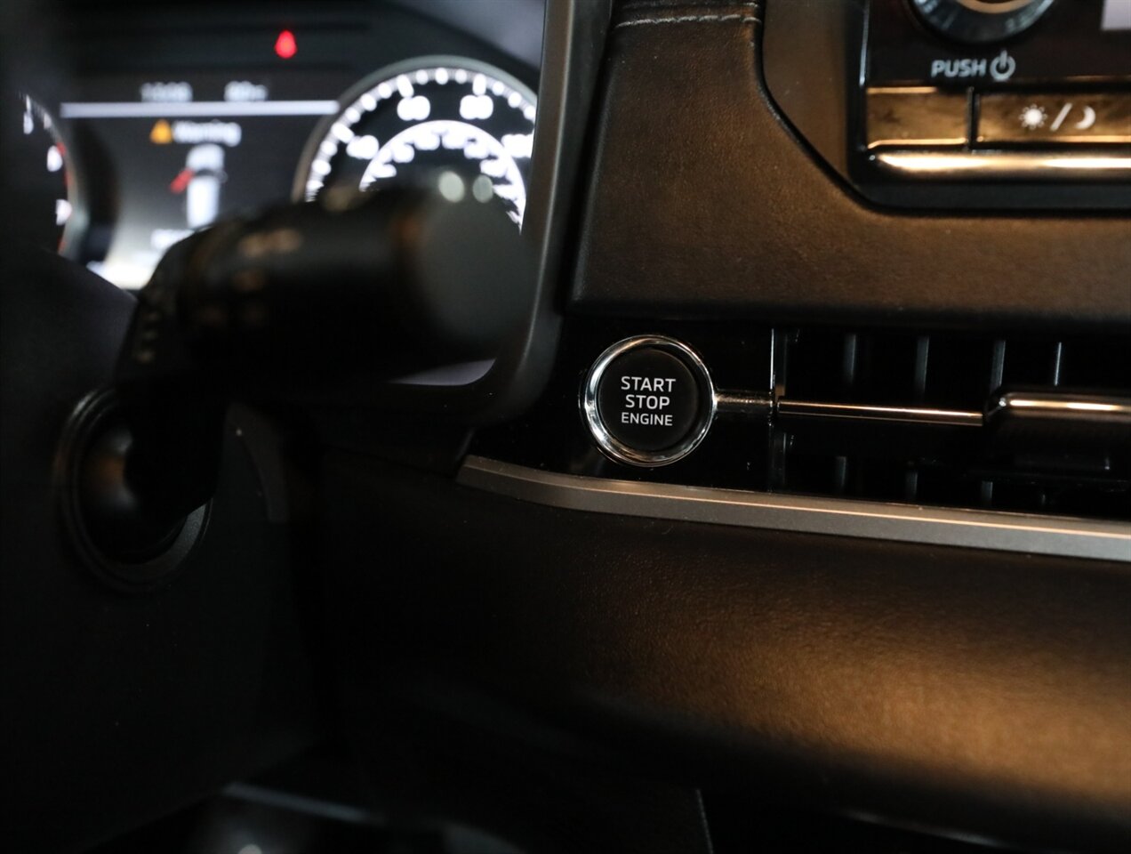 2022 Mitsubishi Outlander ES 2.5 S-AWC - Photo 33 - Addison, IL 60101
