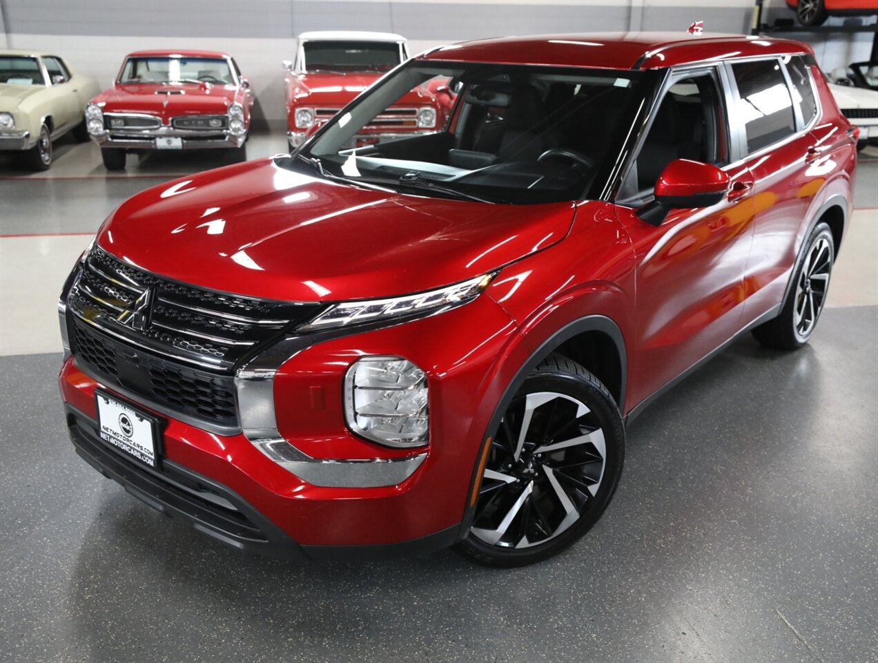 2022 Mitsubishi Outlander ES 2.5 S-AWC - Photo 2 - Addison, IL 60101