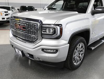 2017 GMC Sierra 1500 Denali 4WD   - Photo 3 - Addison, IL 60101