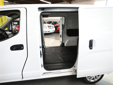 2018 Nissan NV200 SV   - Photo 28 - Addison, IL 60101