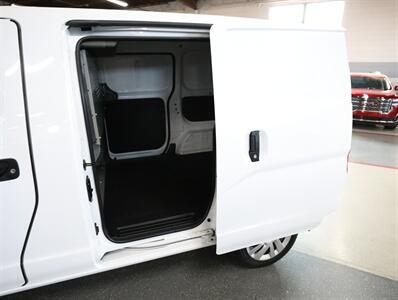 2018 Nissan NV200 SV   - Photo 25 - Addison, IL 60101