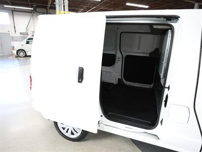 2018 Nissan NV200 SV   - Photo 19 - Addison, IL 60101