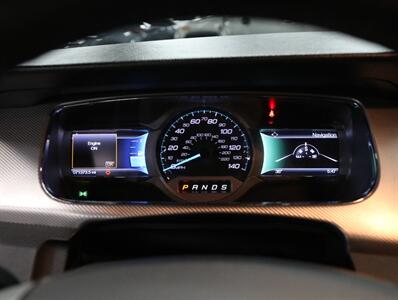 2017 Ford Taurus SHO AWD   - Photo 42 - Addison, IL 60101