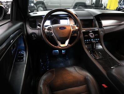 2017 Ford Taurus SHO AWD   - Photo 28 - Addison, IL 60101