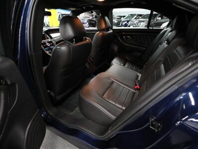 2017 Ford Taurus SHO AWD   - Photo 26 - Addison, IL 60101