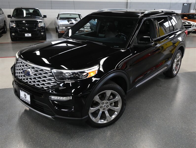 2020 Ford Explorer Platinum AWD  