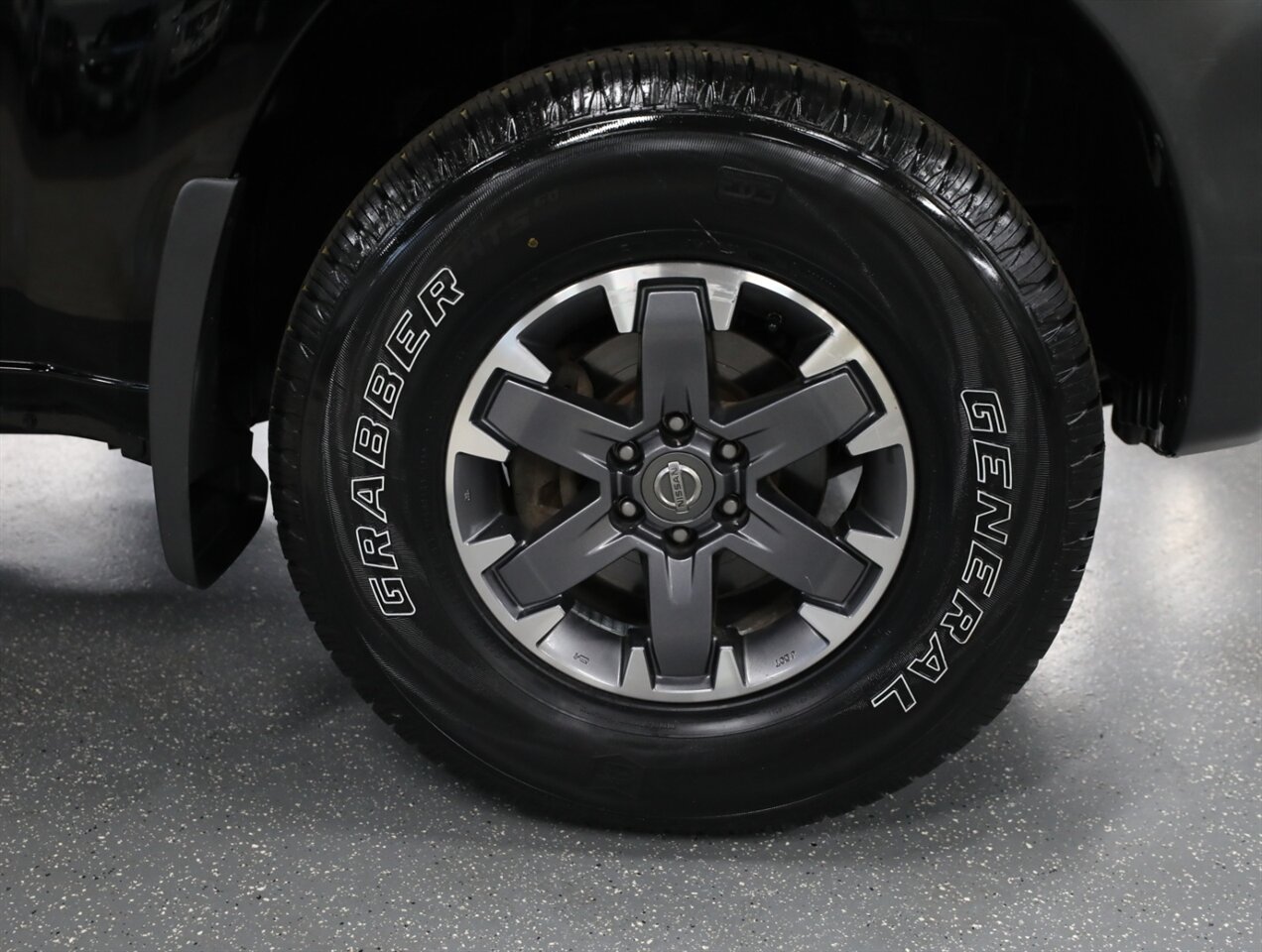 2014 Nissan Xterra PRO-4X 4x4 - Photo 45 - Addison, IL 60101