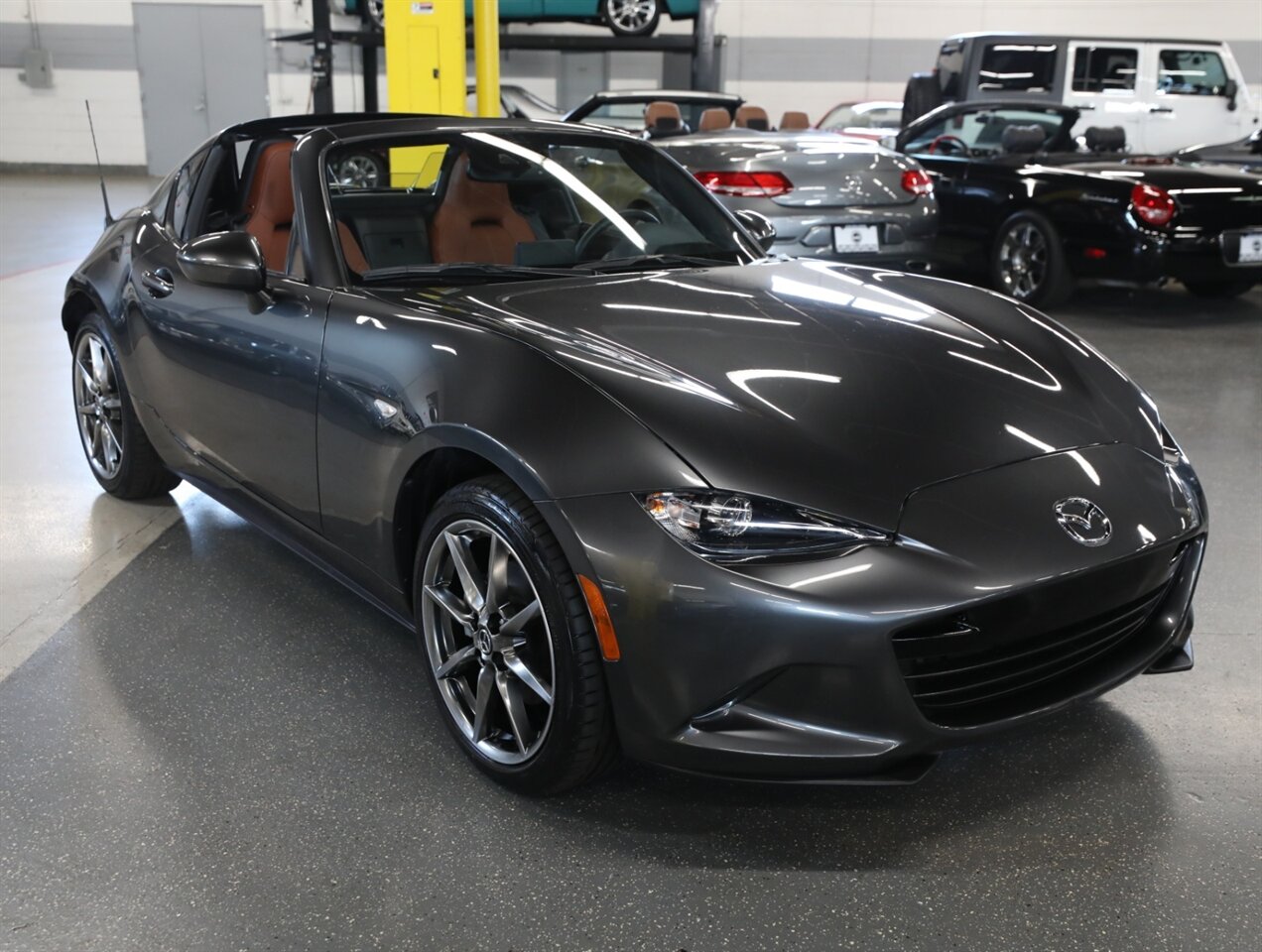 2023 Mazda MX-5 Miata RF Grand Touring - Photo 6 - Addison, IL 60101