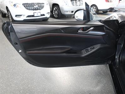 2023 Mazda MX-5 Miata RF Grand Touring - Photo 23 - Addison, IL 60101
