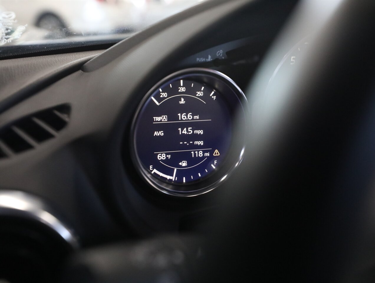 2023 Mazda MX-5 Miata RF Grand Touring - Photo 33 - Addison, IL 60101