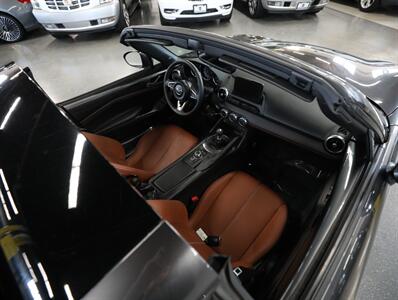 2023 Mazda MX-5 Miata RF Grand Touring - Photo 18 - Addison, IL 60101